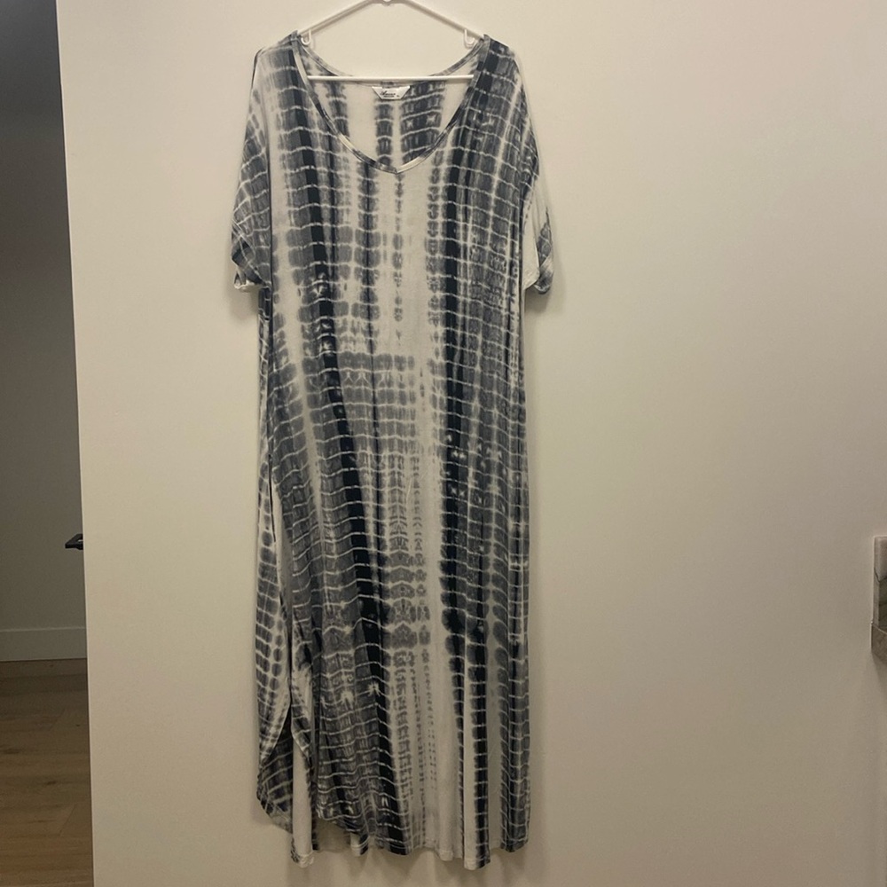 Boho Black & White Maxi Dress